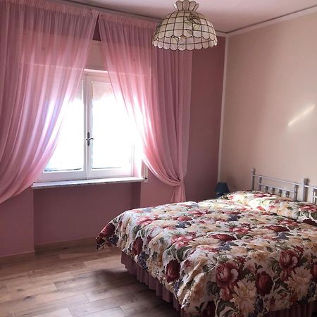 卡普拉罗拉Casa Di Giose Con Garage公寓 外观 照片